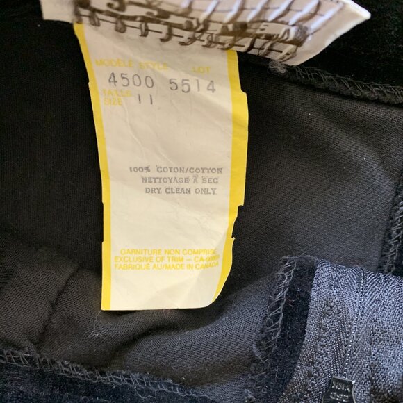 Vintage Women's Black Velvet Skirt by Mia - Size 11 - Made in Canada - Picture 9 of 11